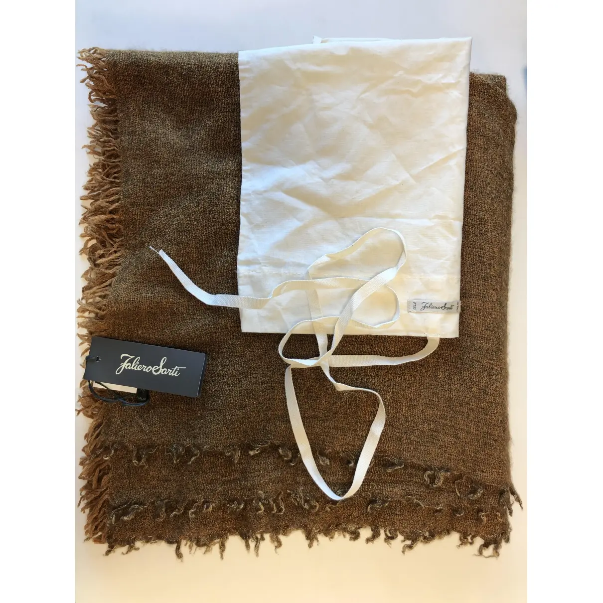 Buy Faliero Sarti Cashmere silk handkerchief online