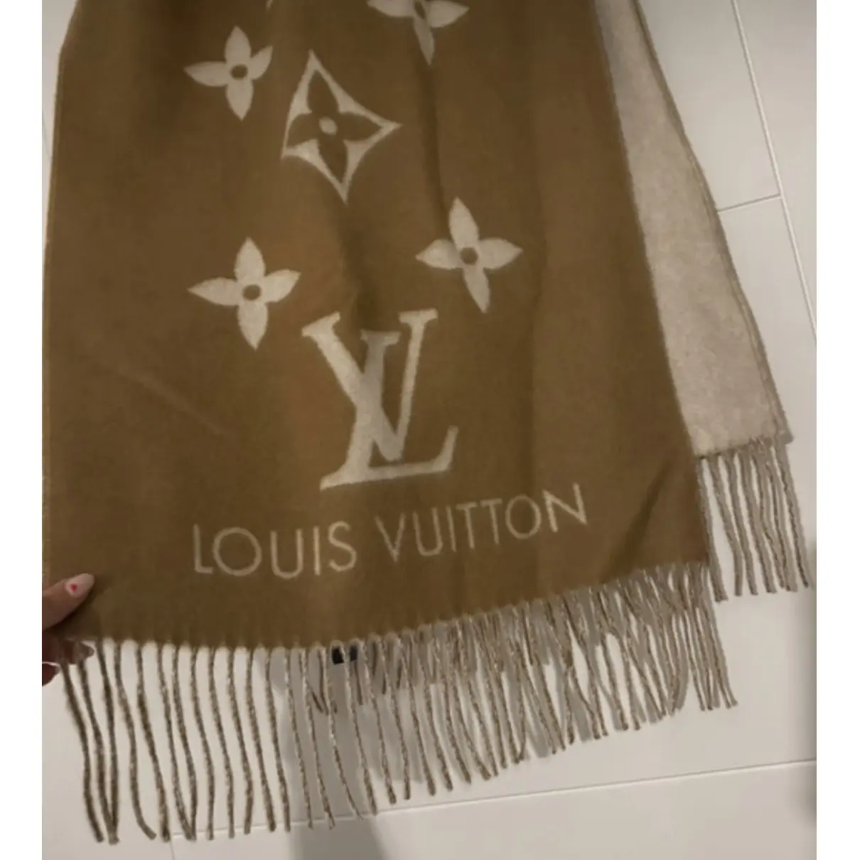REYKJAVIK cashmere scarf Louis Vuitton