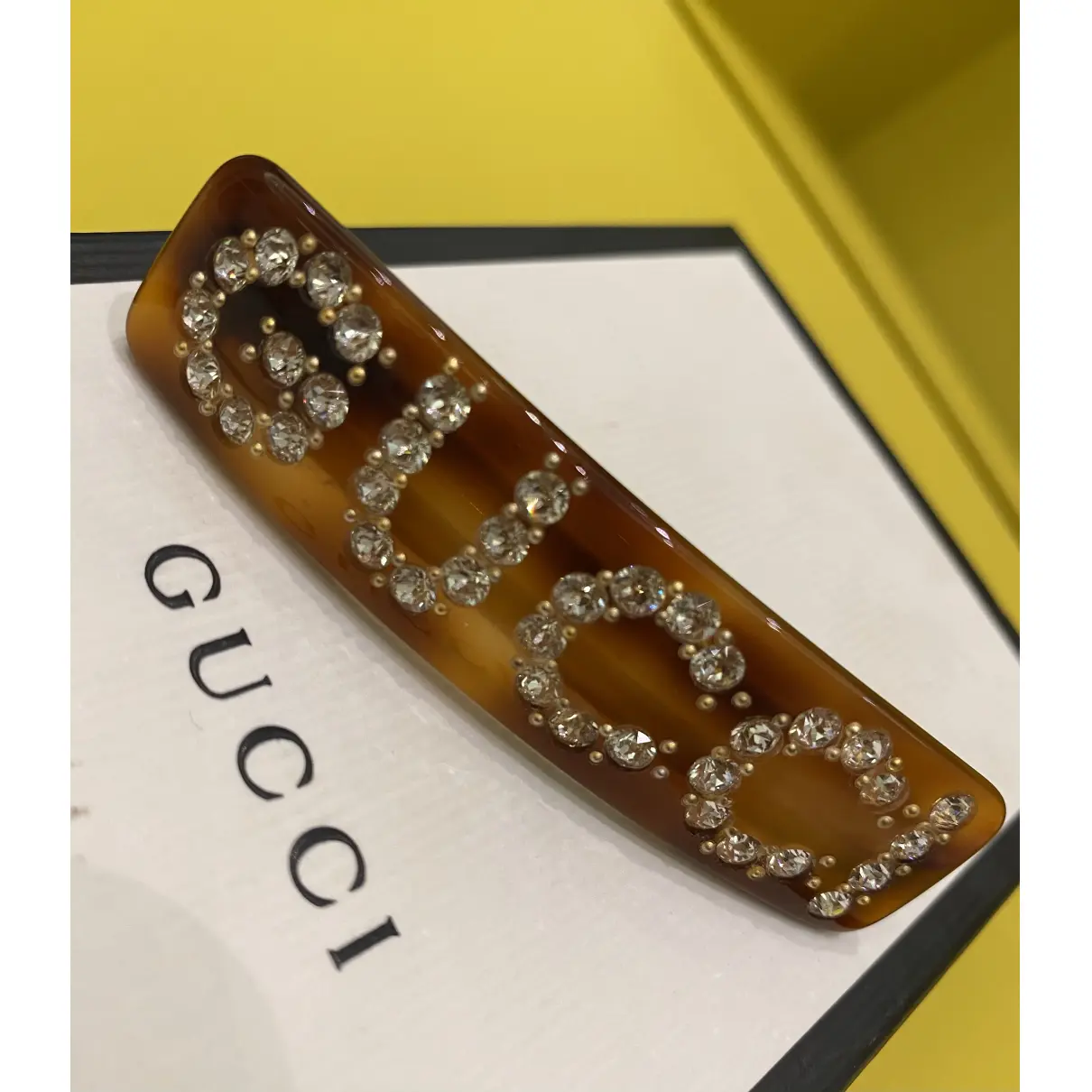 Ceramic hair accessory Gucci