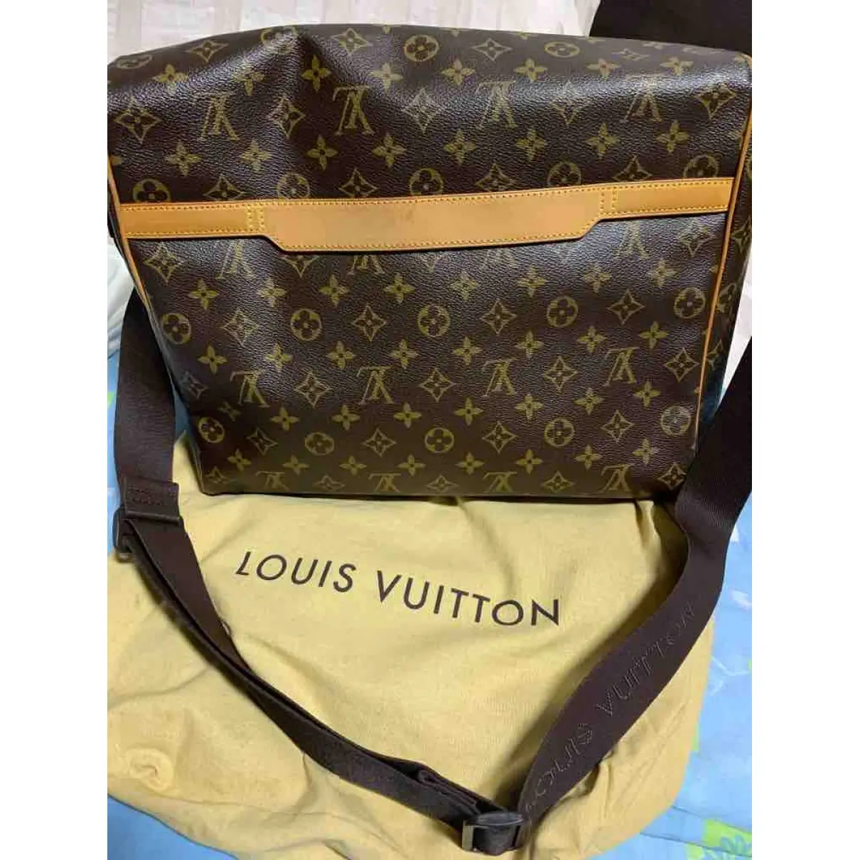 Abbesses Messenger cloth bag Louis Vuitton - Vintage