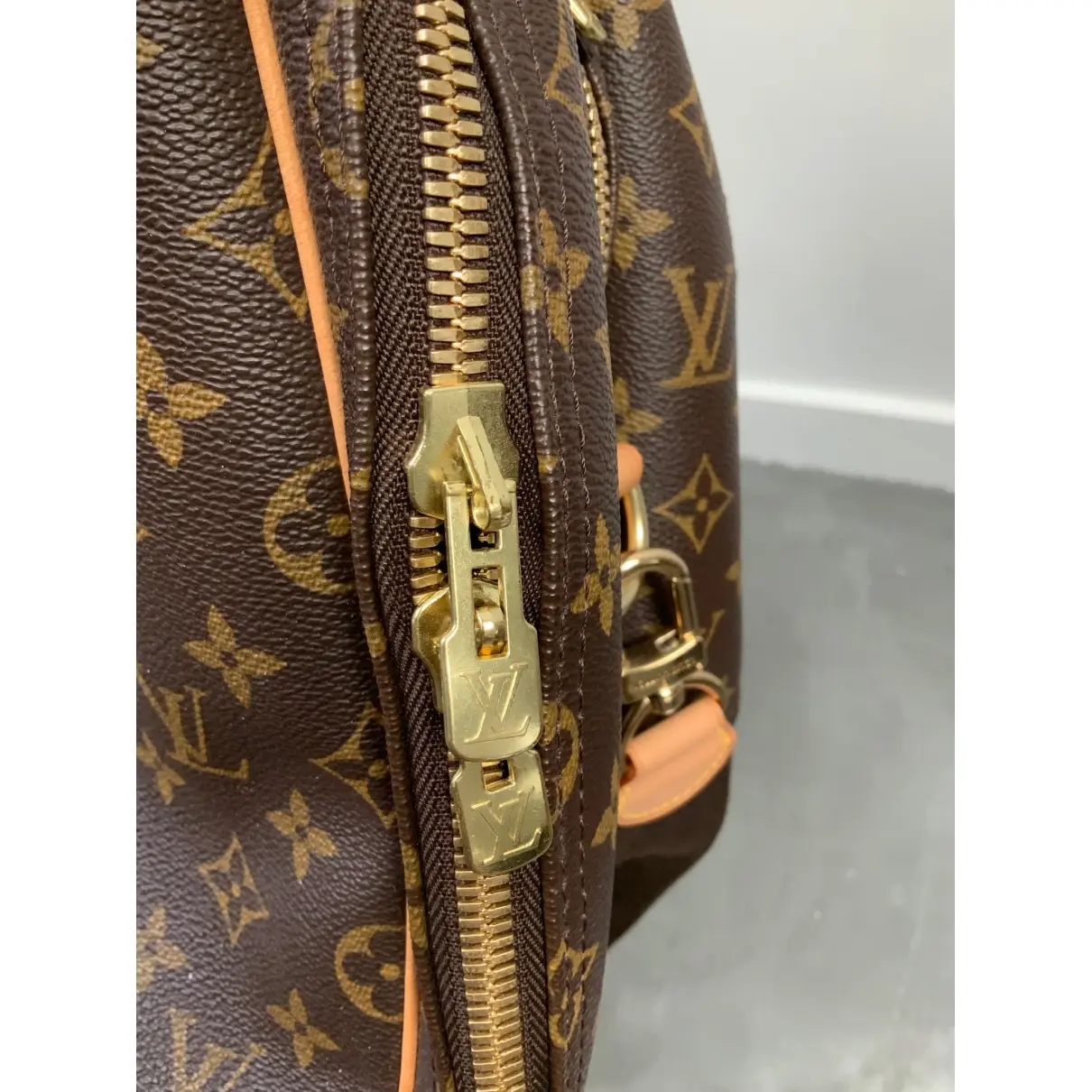 Buy Louis Vuitton Alizé cloth 48h bag online