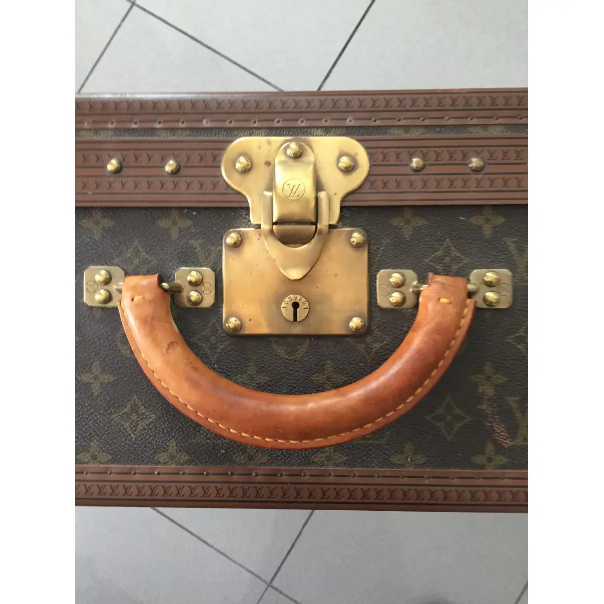 Buy Louis Vuitton Alzer cloth travel bag online - Vintage