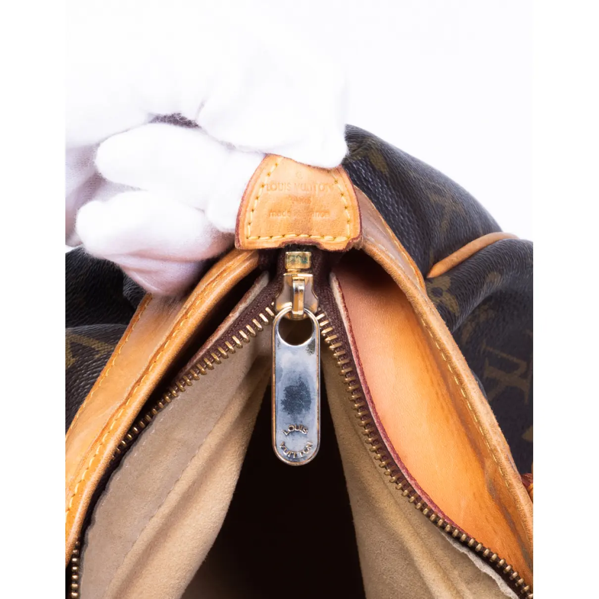 Boetie cloth handbag Louis Vuitton