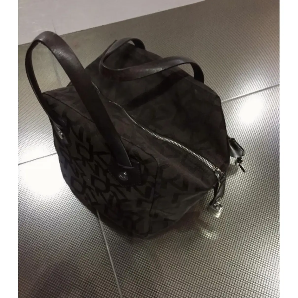 Buy Dkny Cloth handbag online
