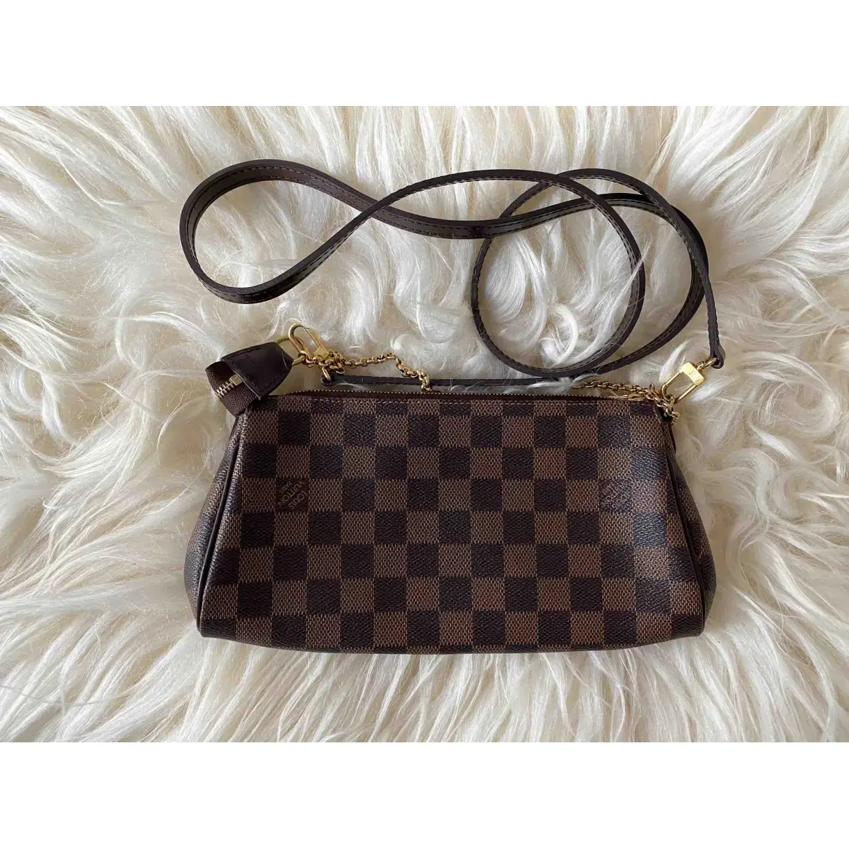 Eva cloth handbag Louis Vuitton