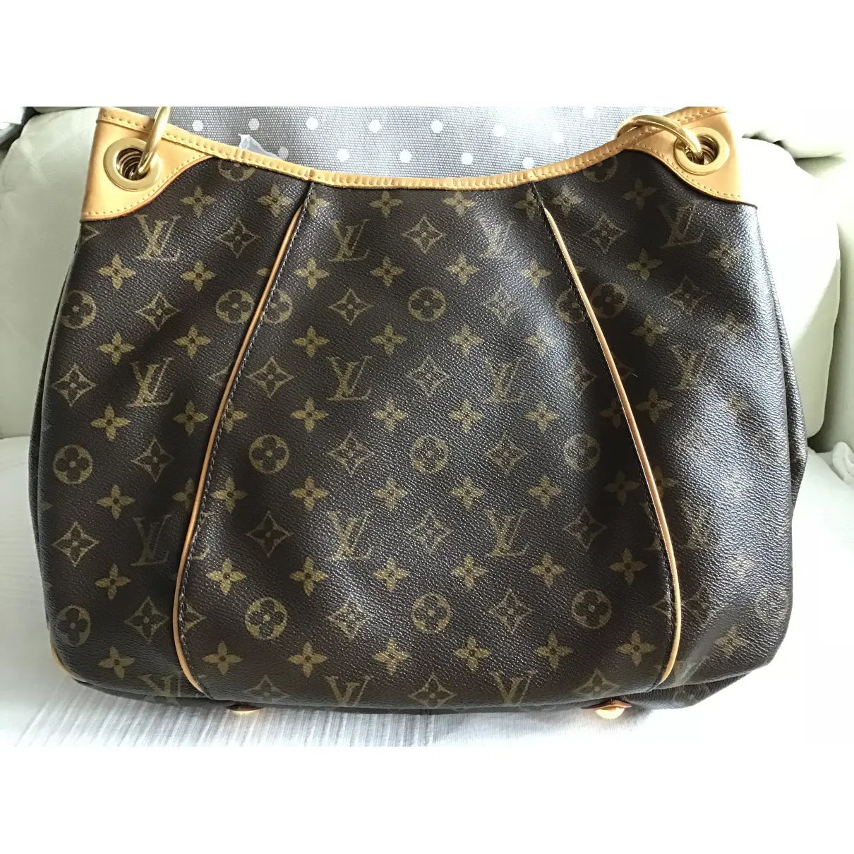 Buy Louis Vuitton Galliera cloth handbag online