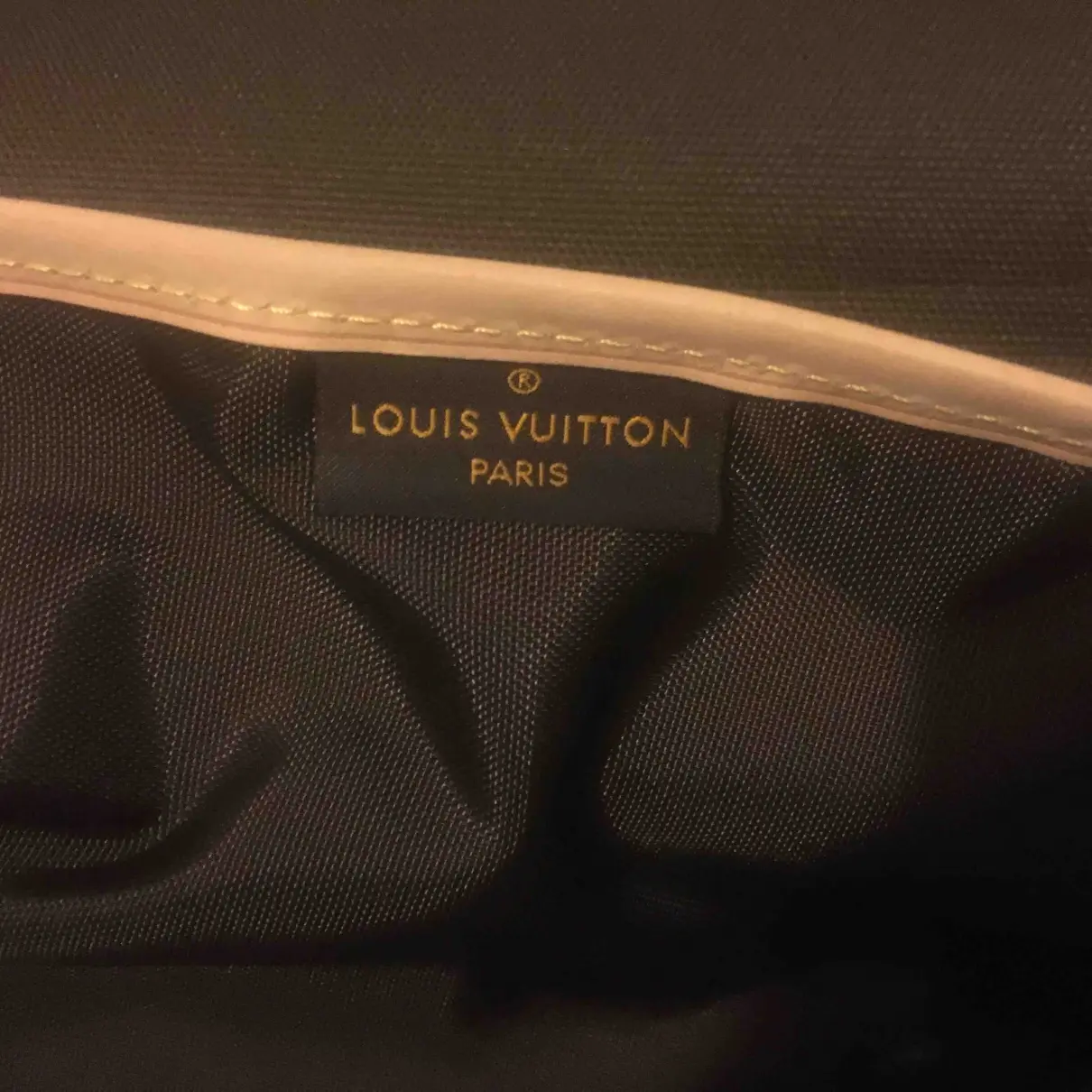 Garment cloth travel bag Louis Vuitton