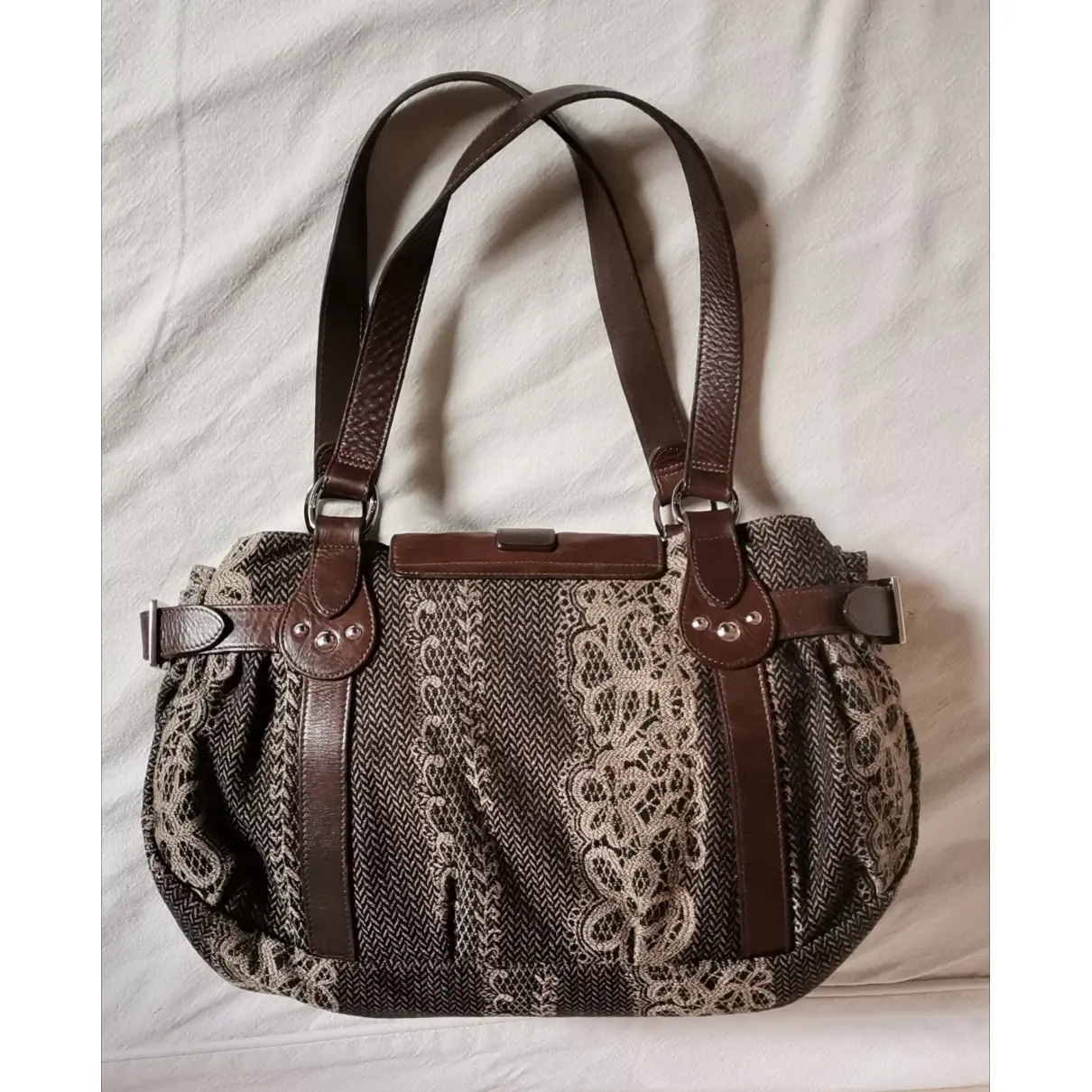 Buy Longchamp Idole cloth handbag online