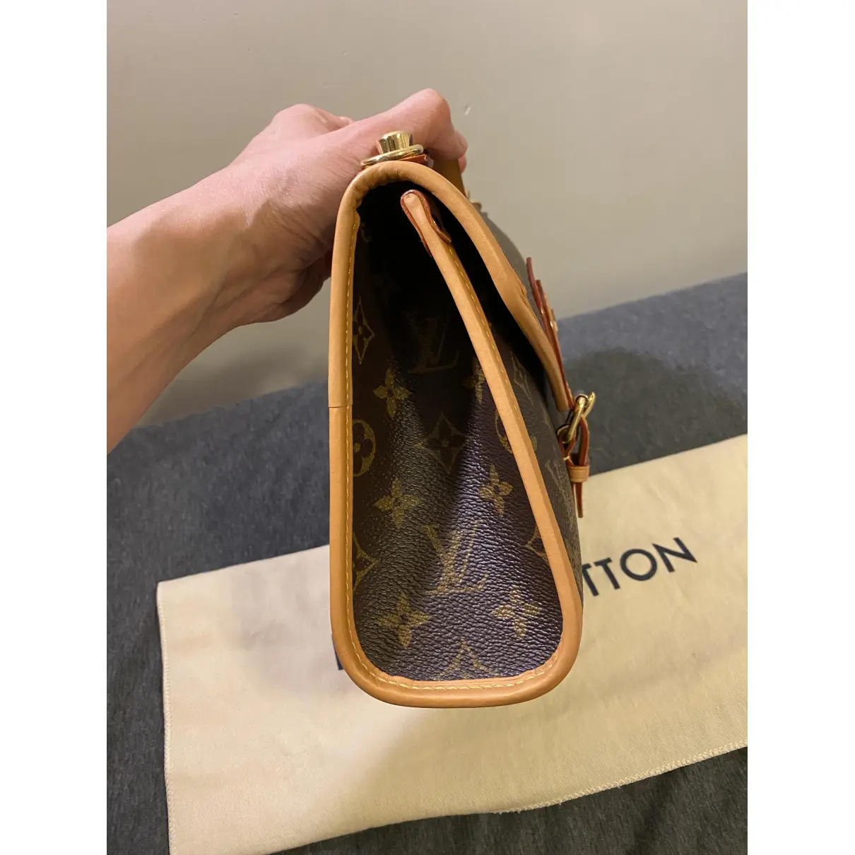 Ivy cloth crossbody bag Louis Vuitton