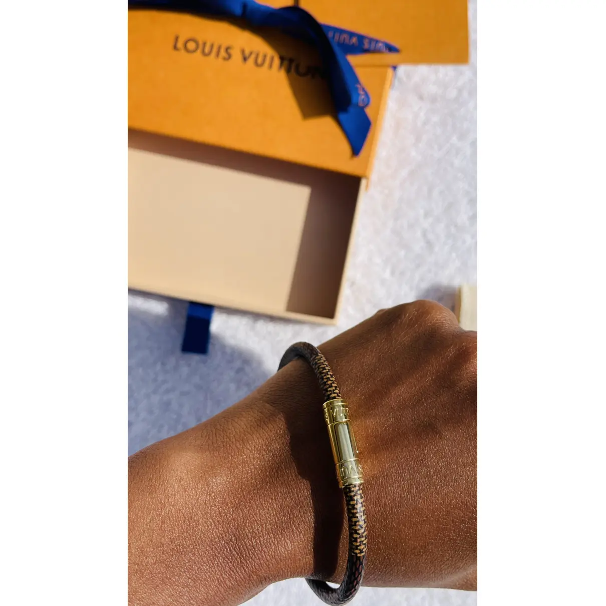 Keep It cloth bracelet Louis Vuitton