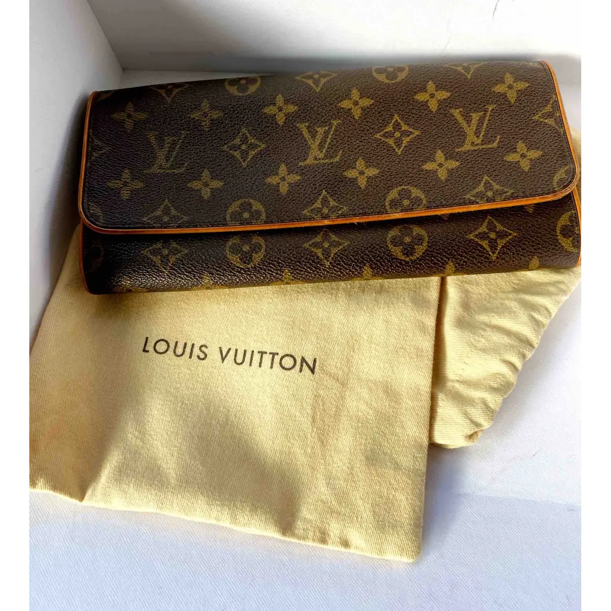 Cloth clutch bag Louis Vuitton - Vintage