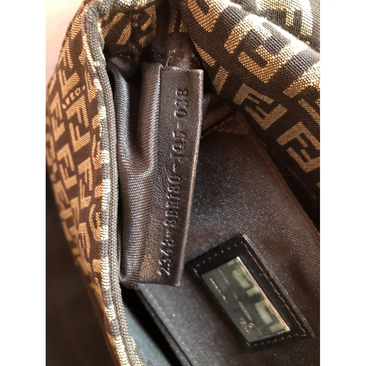 Buy Fendi Mamma Baguette cloth handbag online - Vintage