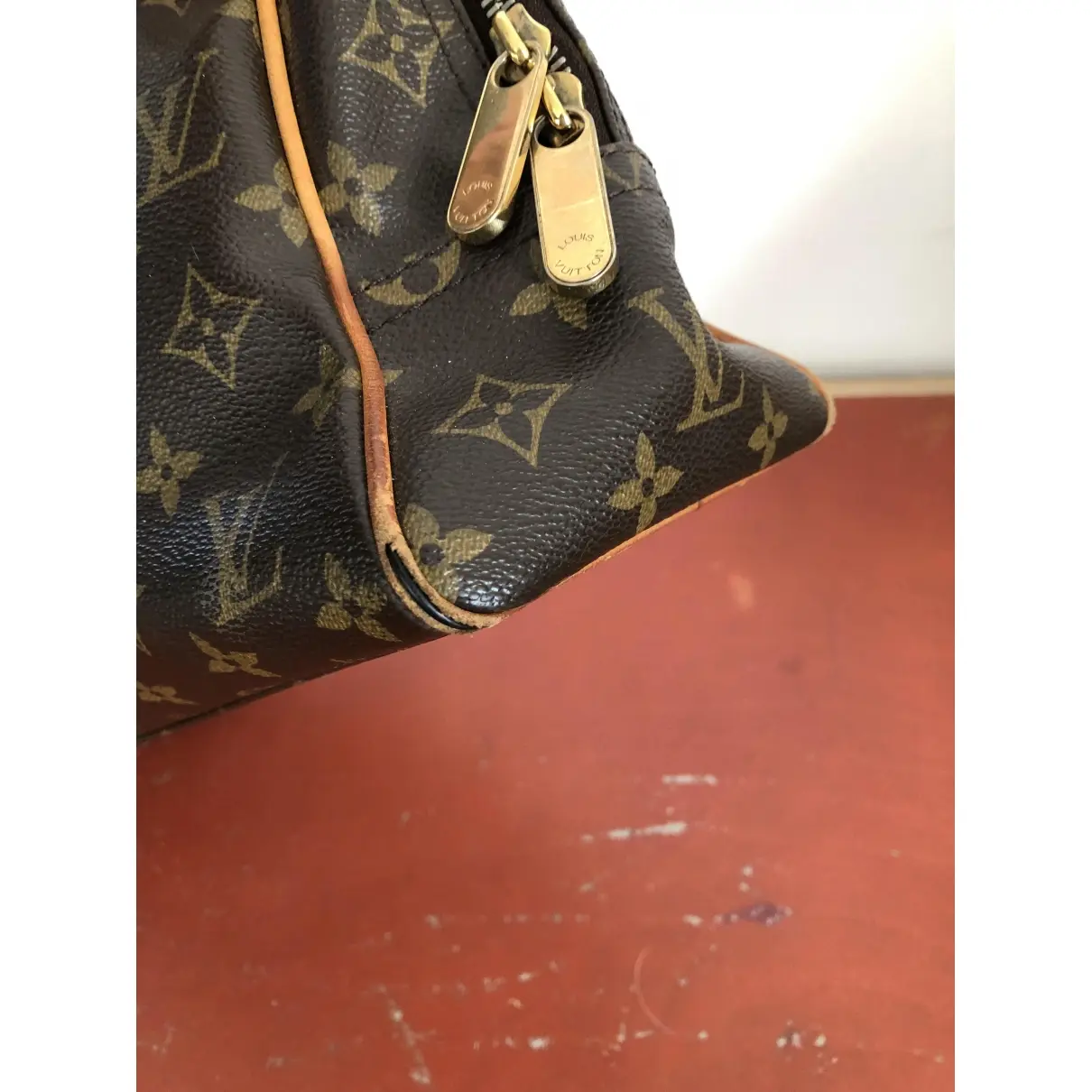 Manhattan cloth handbag Louis Vuitton