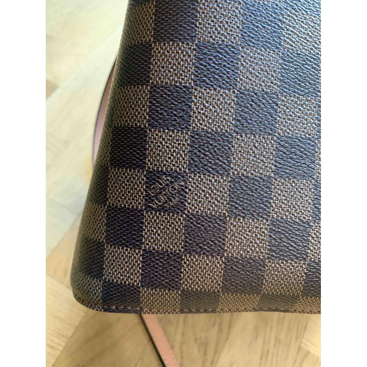 Buy Louis Vuitton NéoNoé cloth handbag online