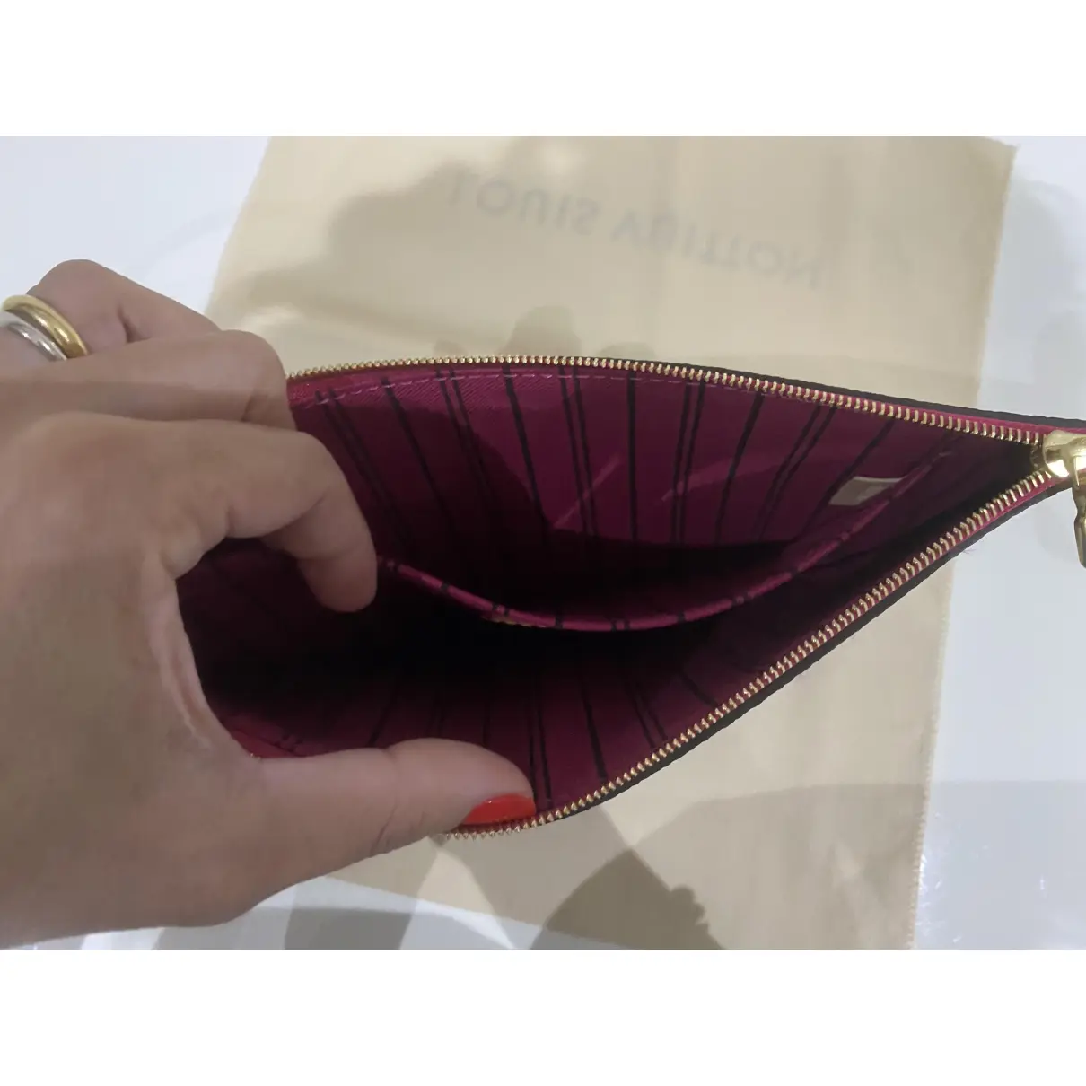 Neverfull cloth clutch bag Louis Vuitton