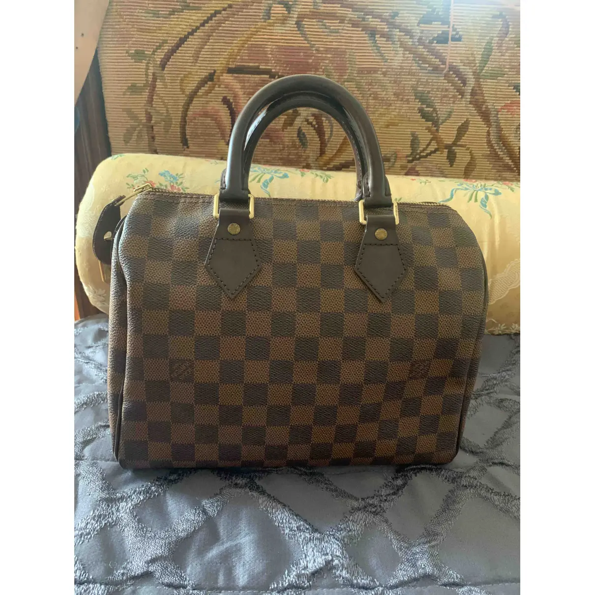 Buy Louis Vuitton Speedy Doctor 25 cloth handbag online