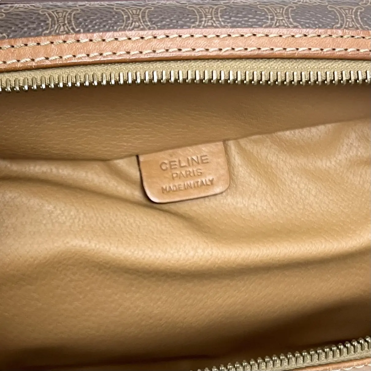 Triomphe Vintage cloth handbag Celine - Vintage