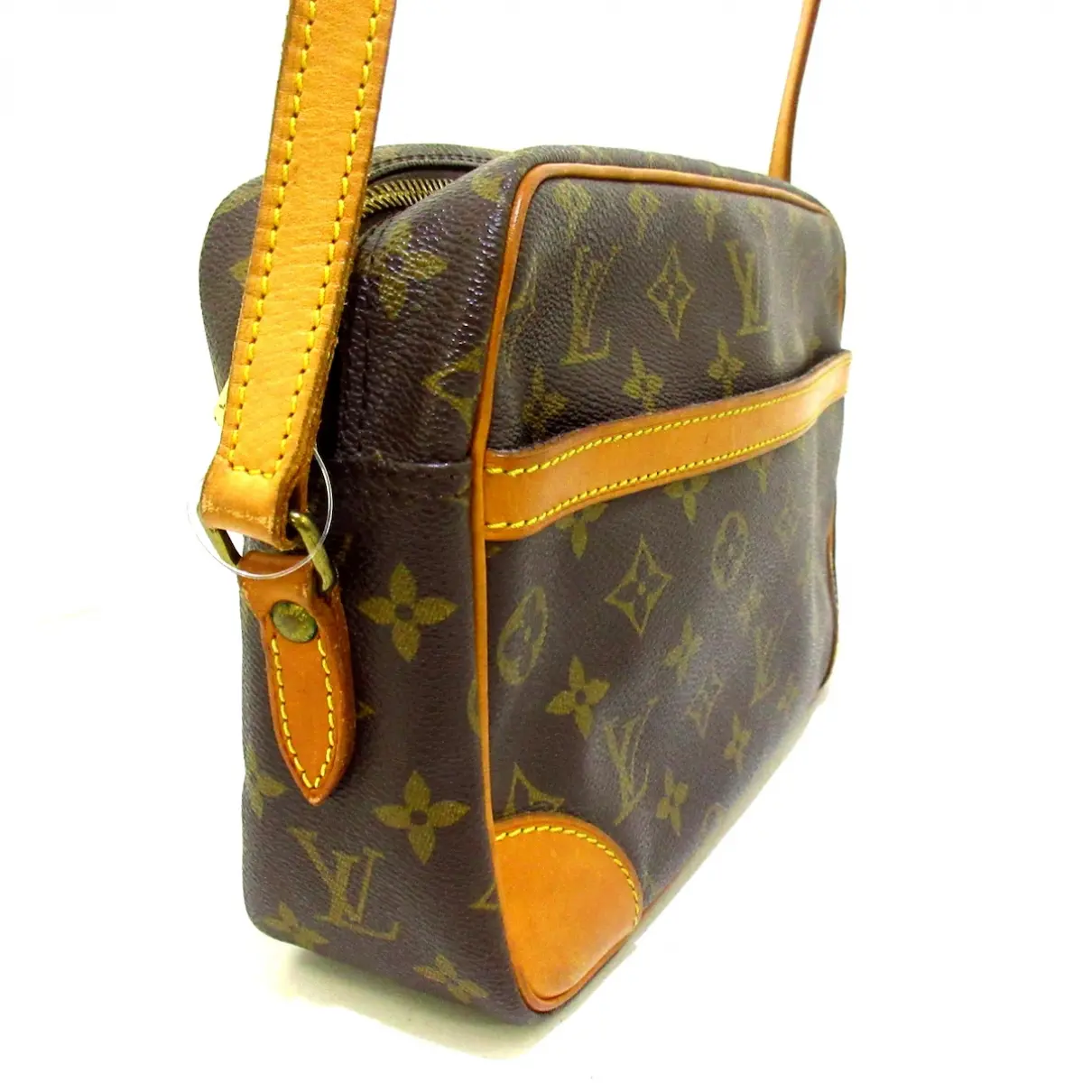 Buy Louis Vuitton Trocadéro cloth handbag online