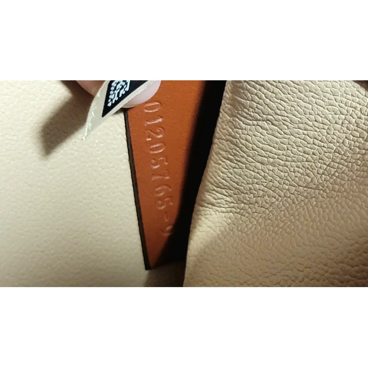 Buy Chloé Aby leather handbag online