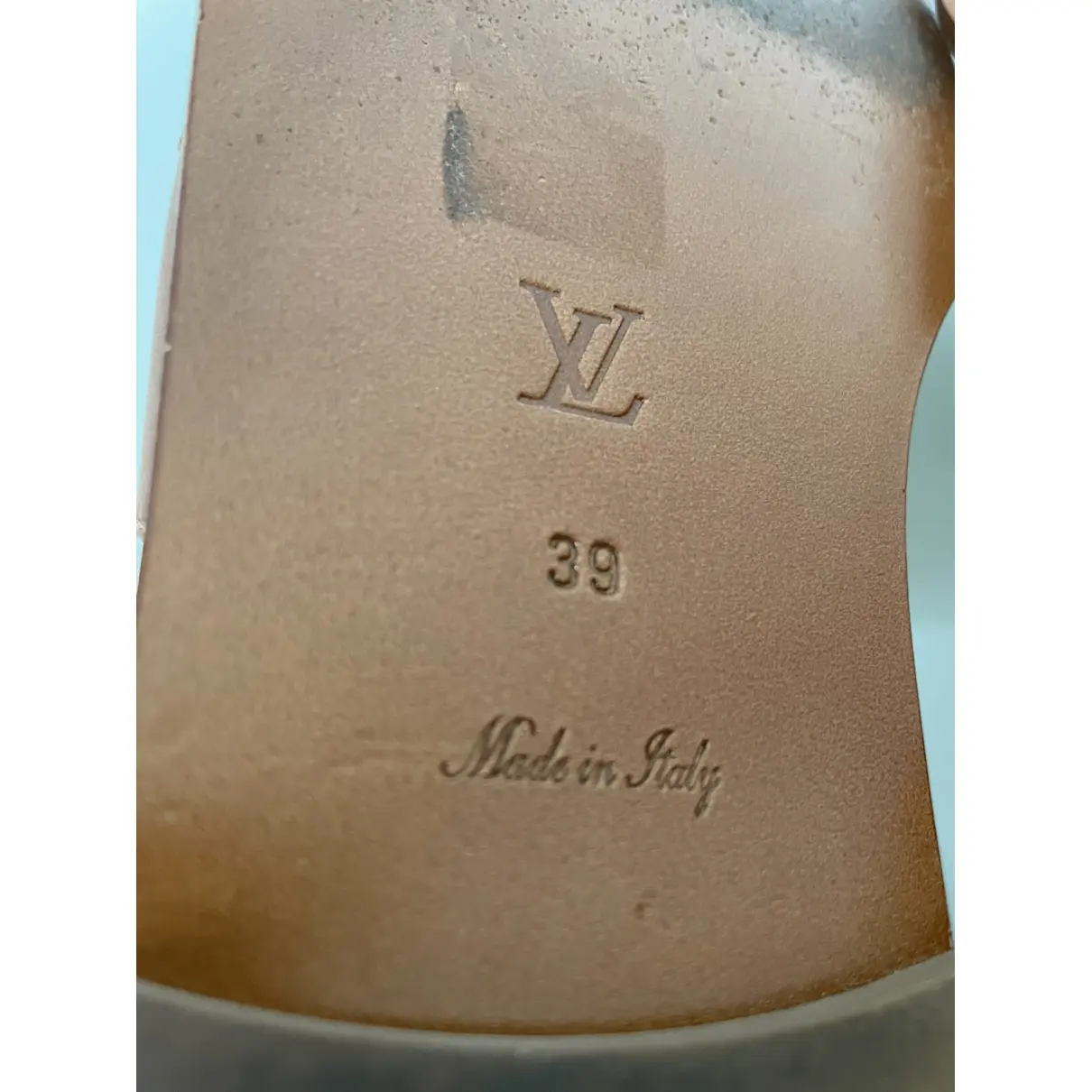 Academy leather sandal Louis Vuitton