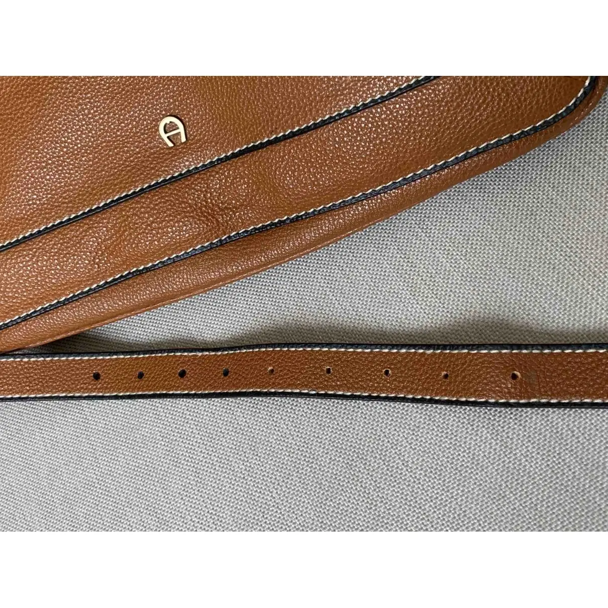 Leather crossbody bag Aigner