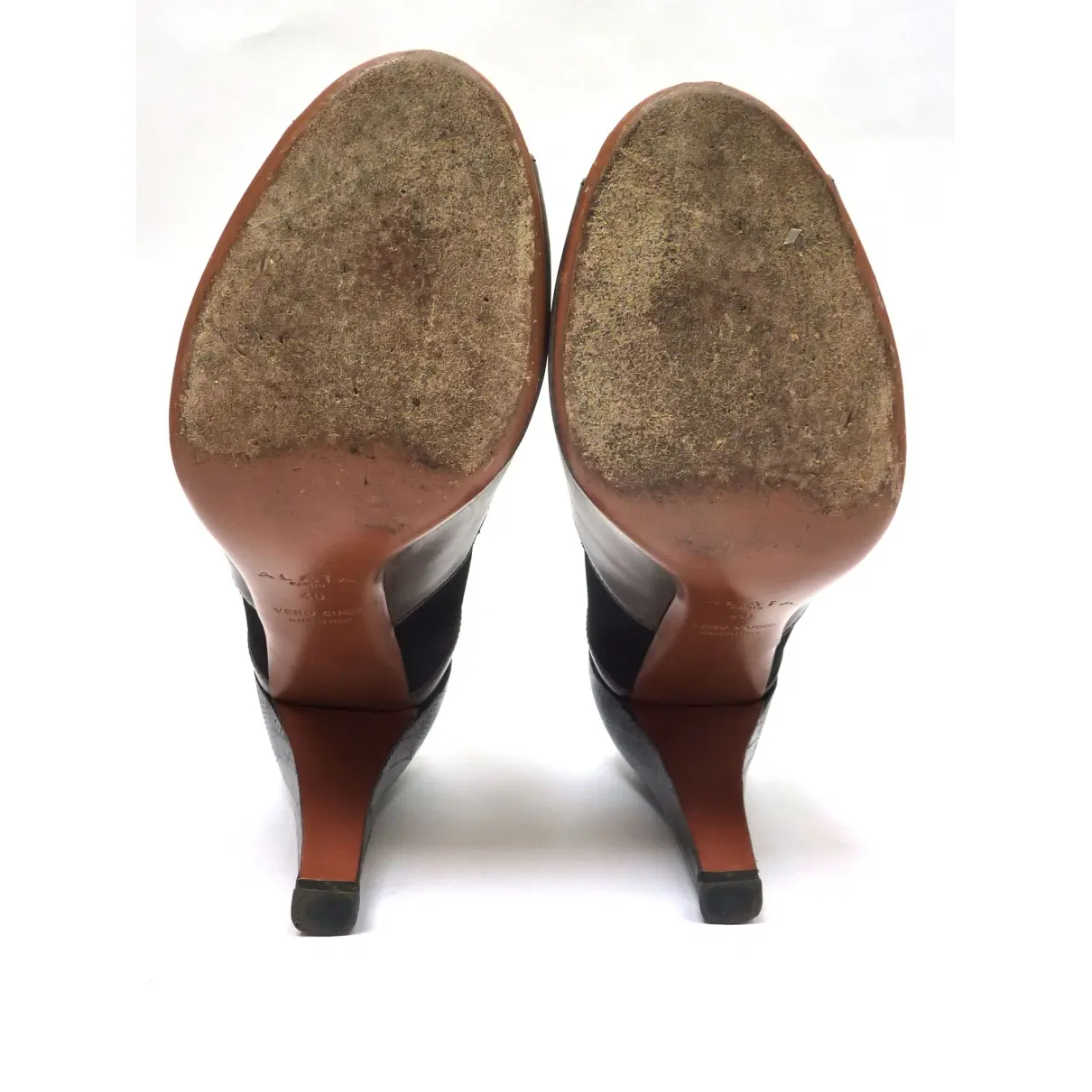 Leather heels Alaïa