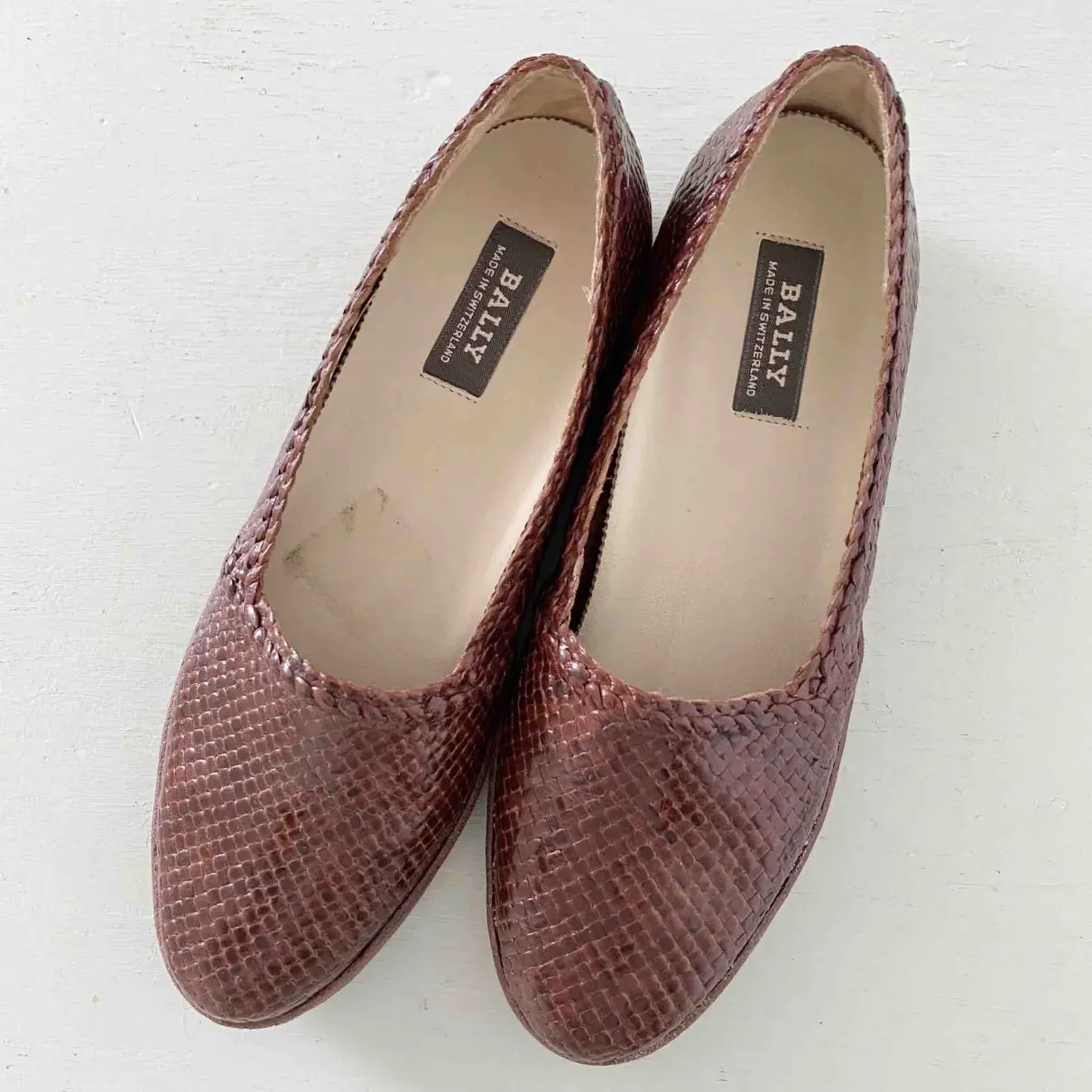 Buy Bally Leather flats online - Vintage