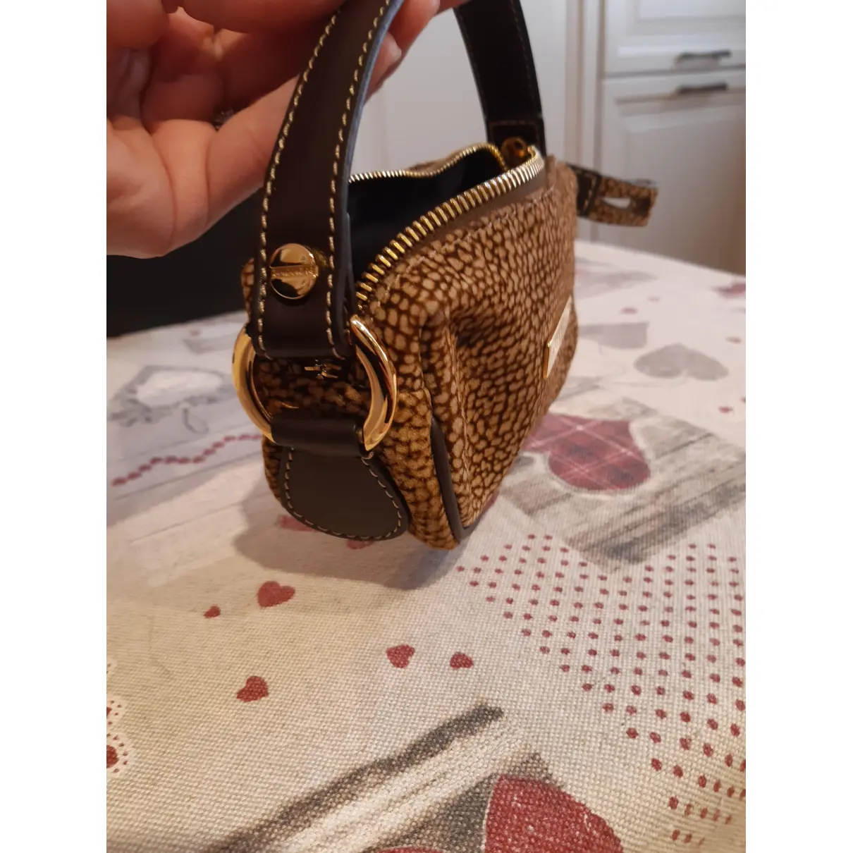 Leather handbag BORBONESE