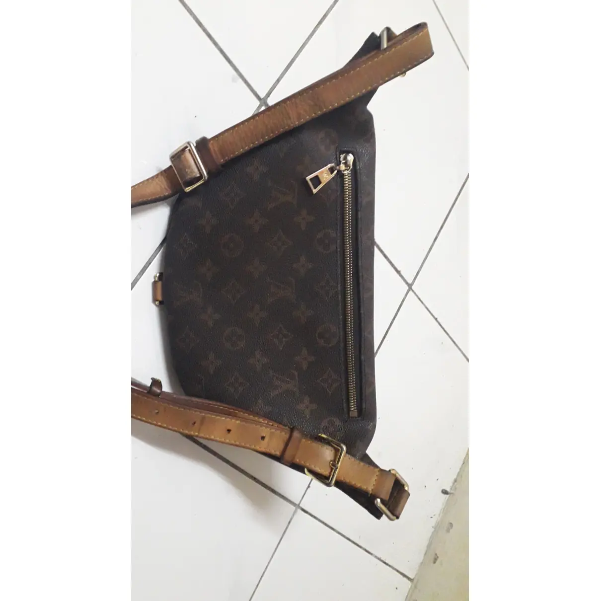 Buy Louis Vuitton Bum Bag / Sac Ceinture leather crossbody bag online