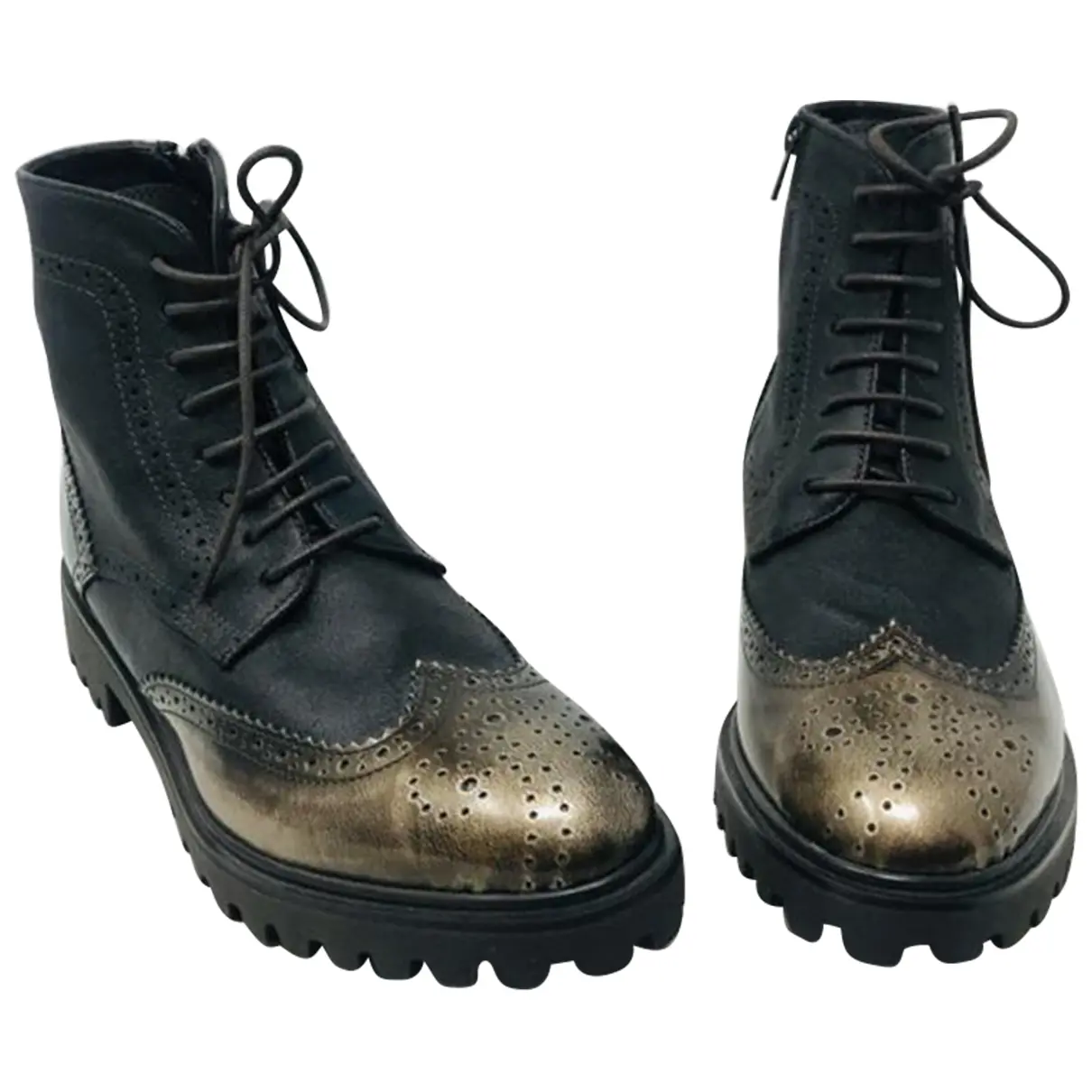 Leather ankle boots Carlo Pazolini