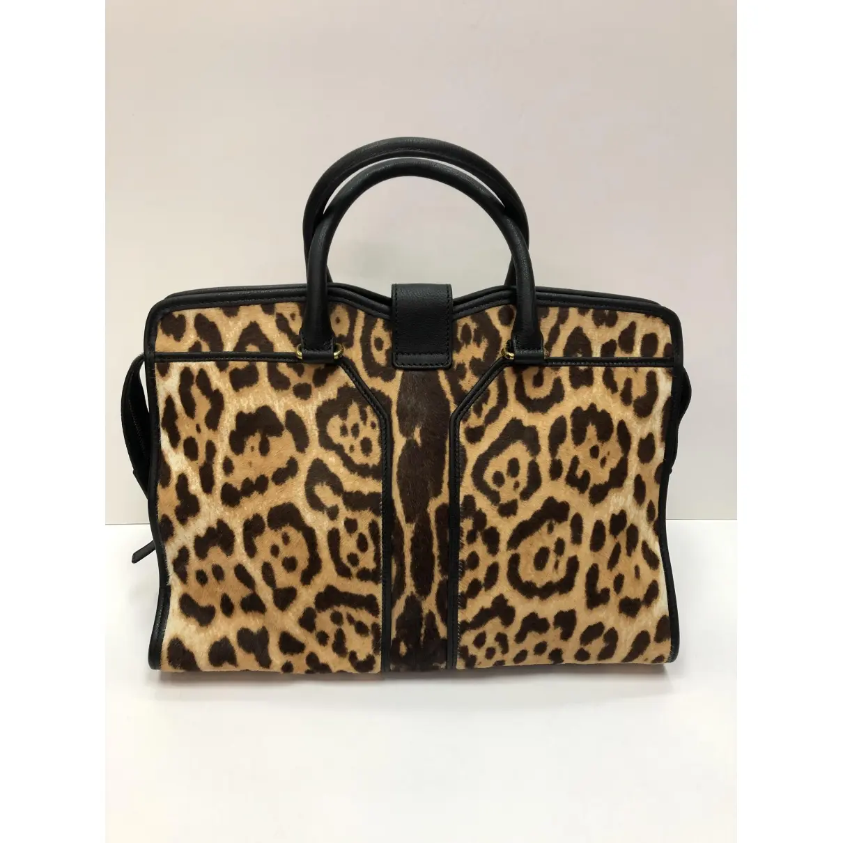 Yves Saint Laurent Chyc leather handbag for sale