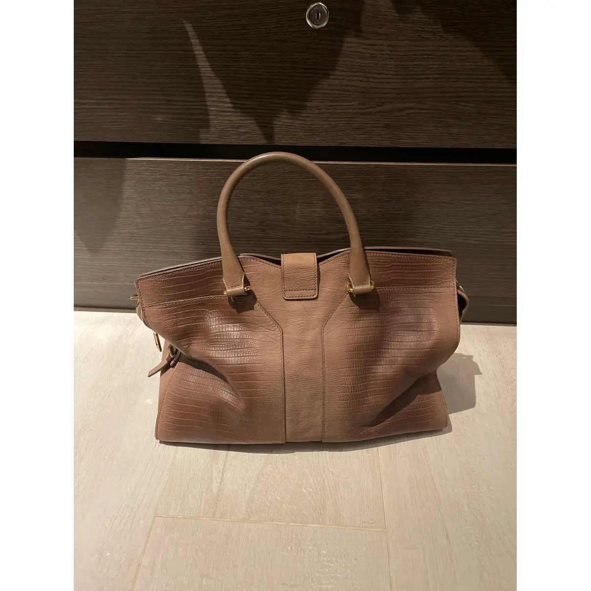 Buy Yves Saint Laurent Chyc leather handbag online