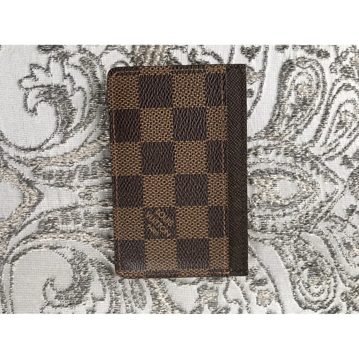Buy Louis Vuitton Daily leather card wallet online