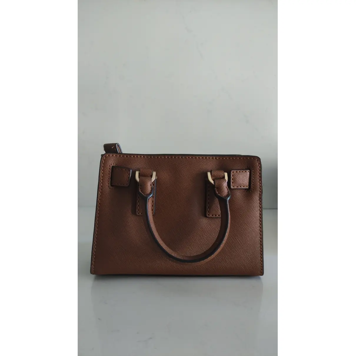 Buy Michael Kors Dillon leather crossbody bag online