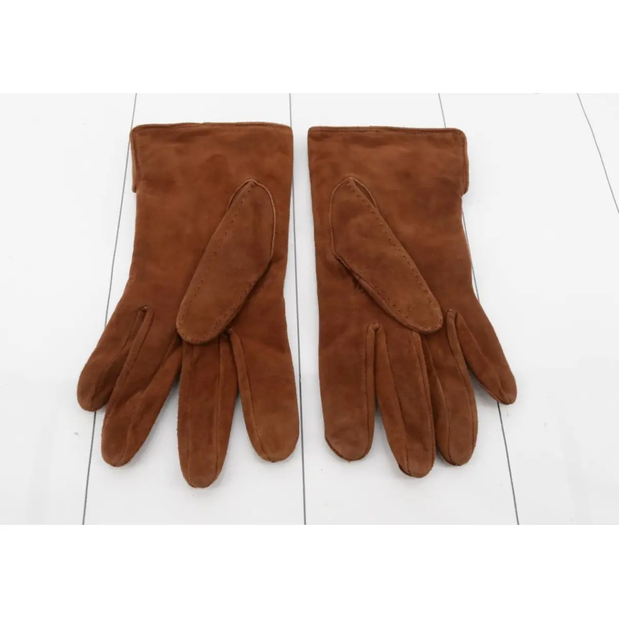 Buy Dior Leather gloves online