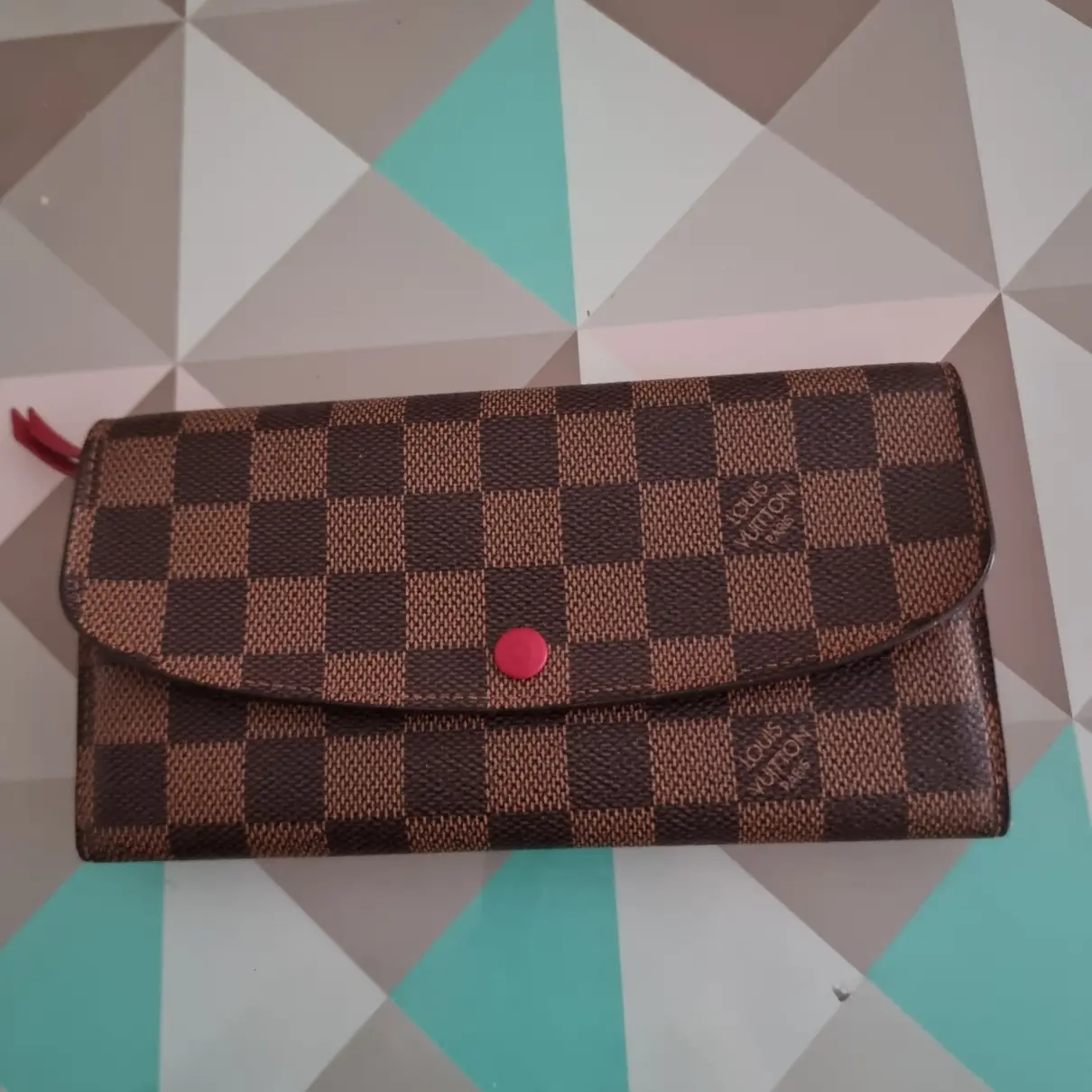 Buy Louis Vuitton Emilie leather wallet online