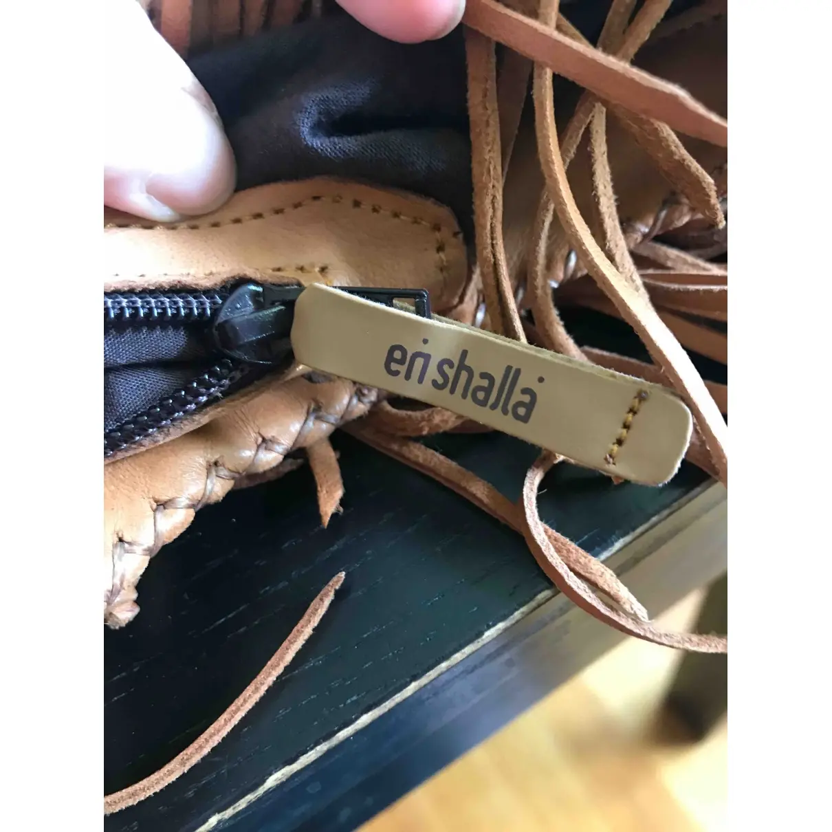 Buy En Shalla Leather crossbody bag online