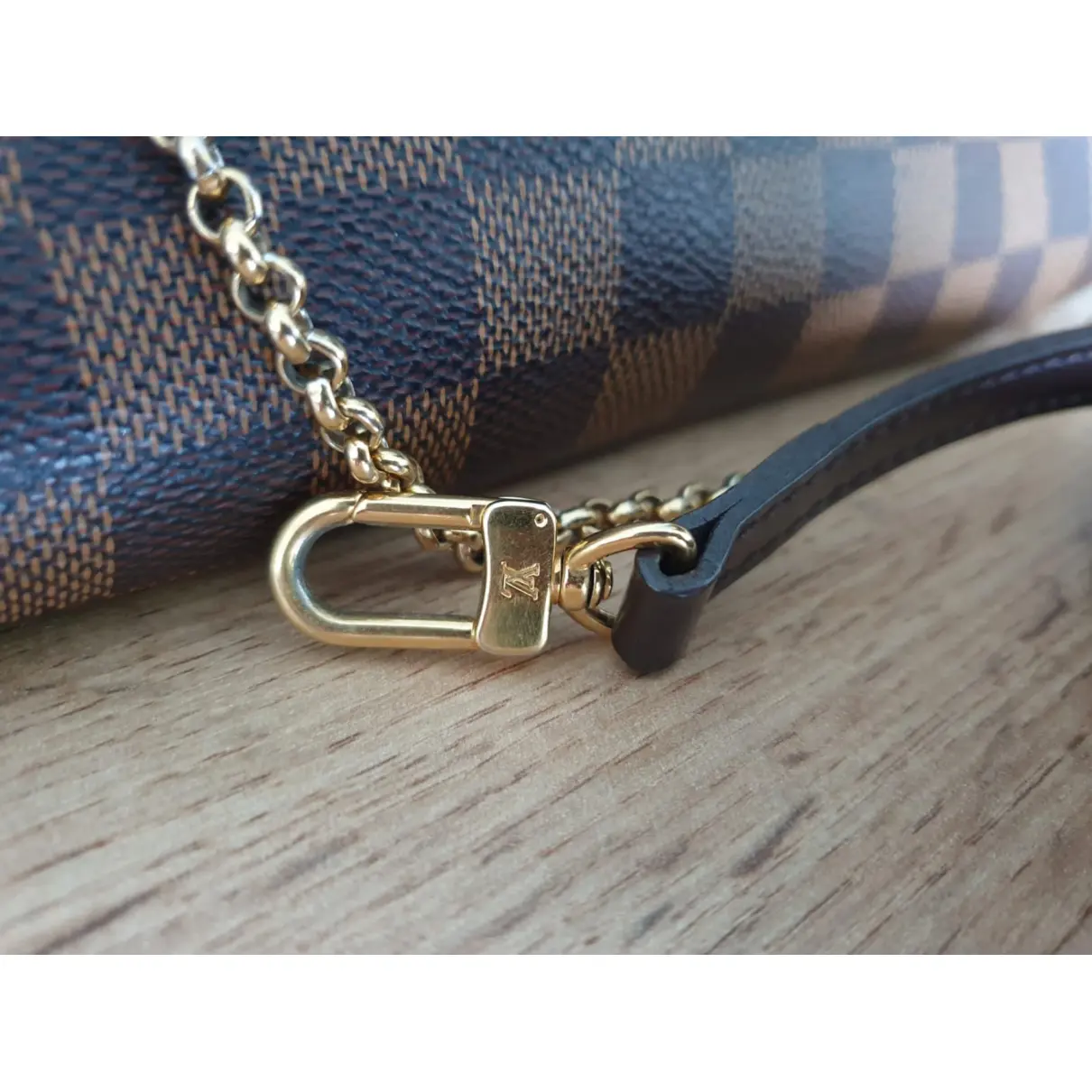 Eva leather handbag Louis Vuitton