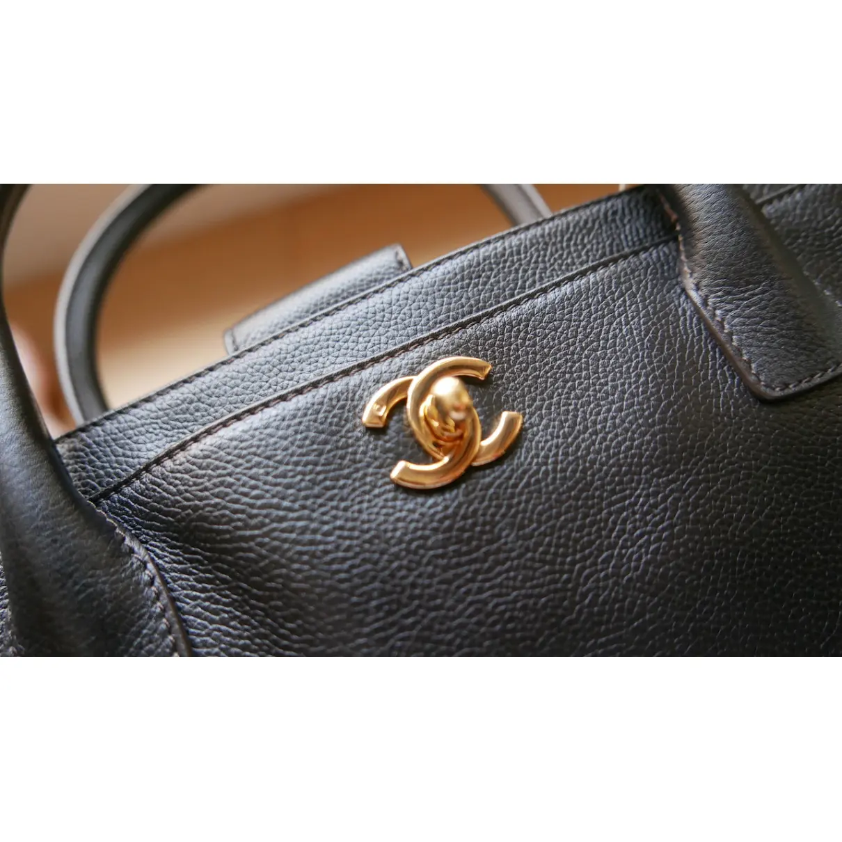 Executive leather tote Chanel - Vintage