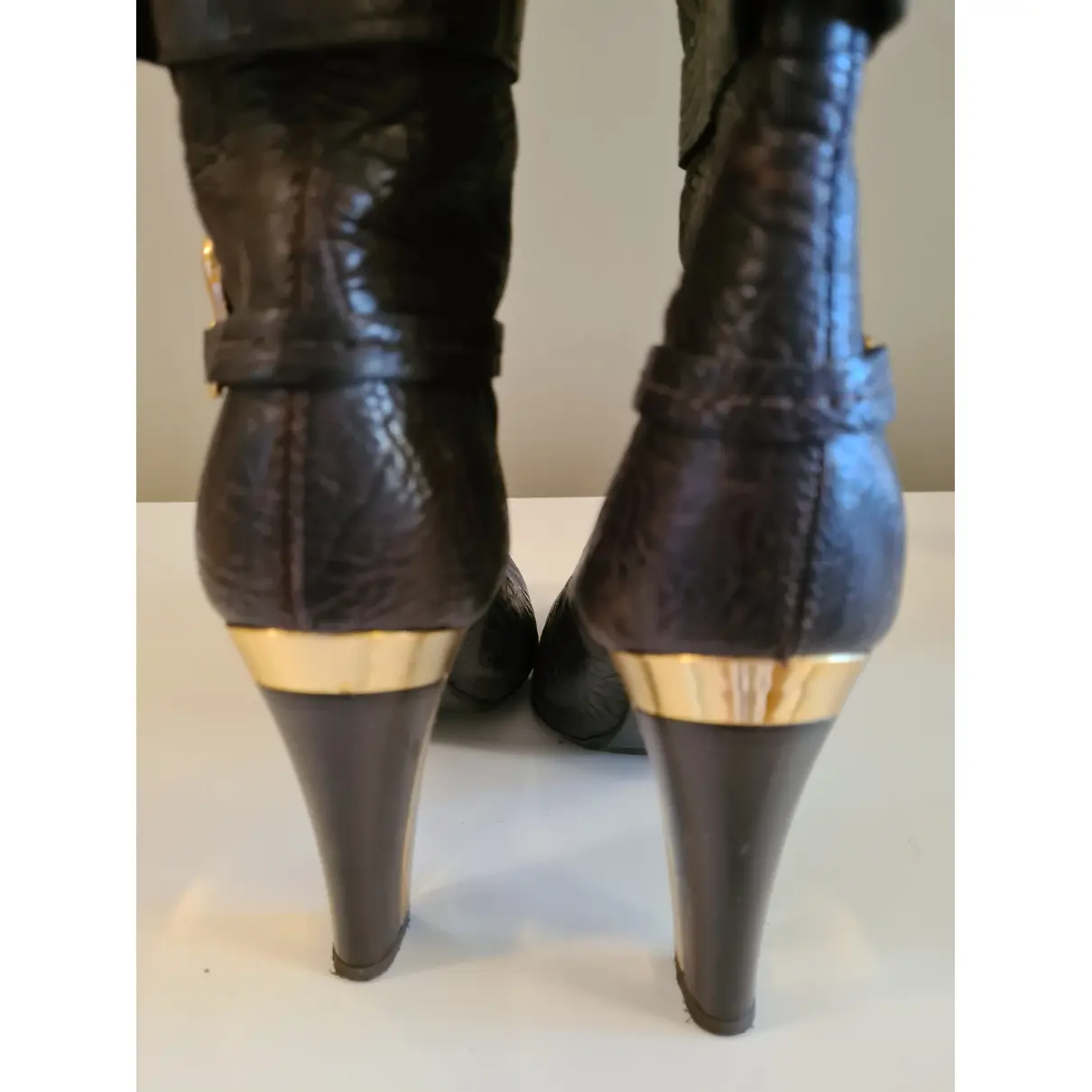 Buy FABI Leather boots online