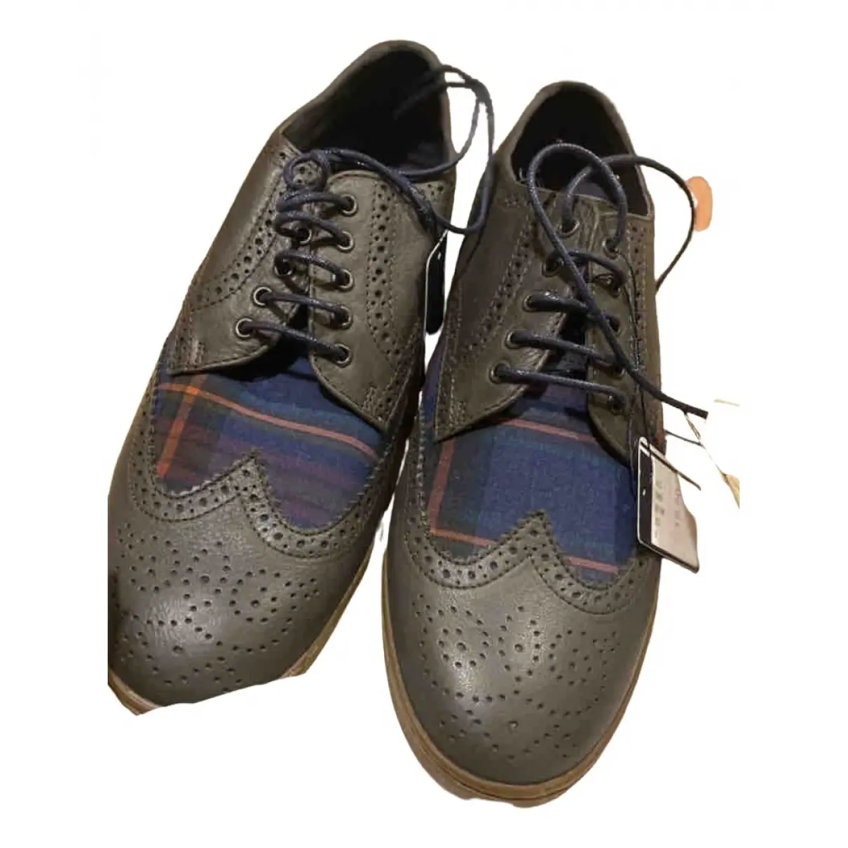 Leather lace ups Fred Perry
