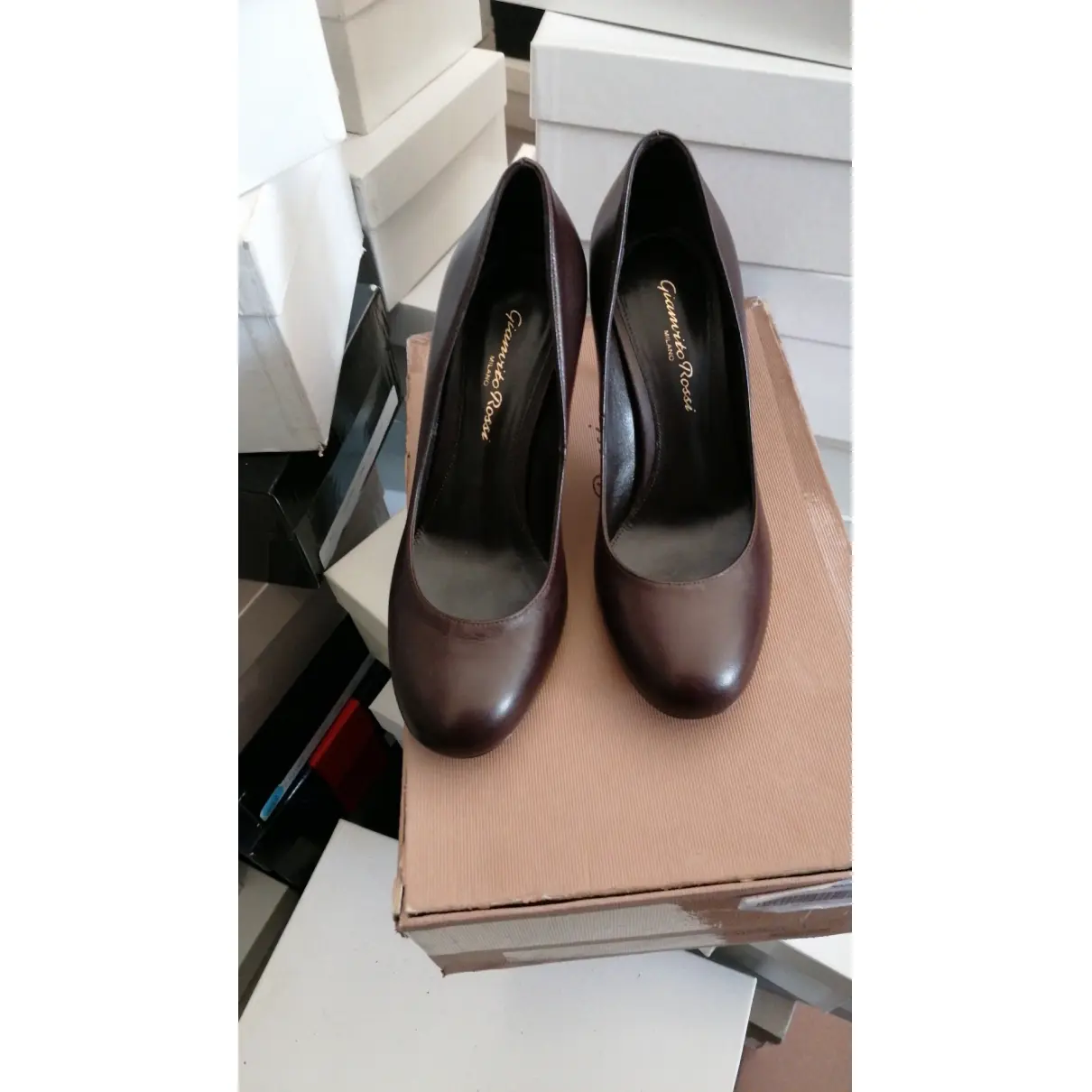 Buy Gianvito Rossi Leather heels online