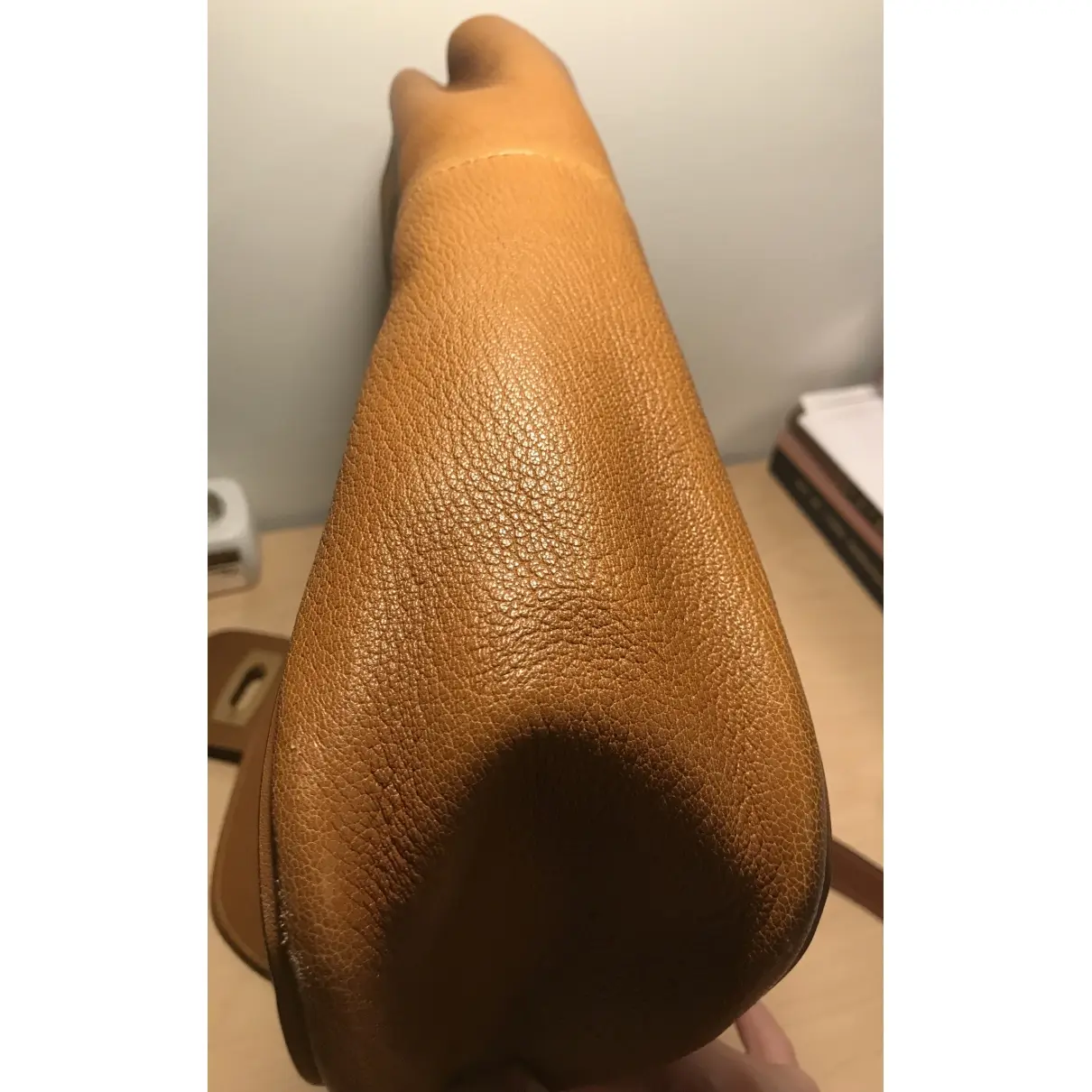Buy Chloé Lexa leather handbag online