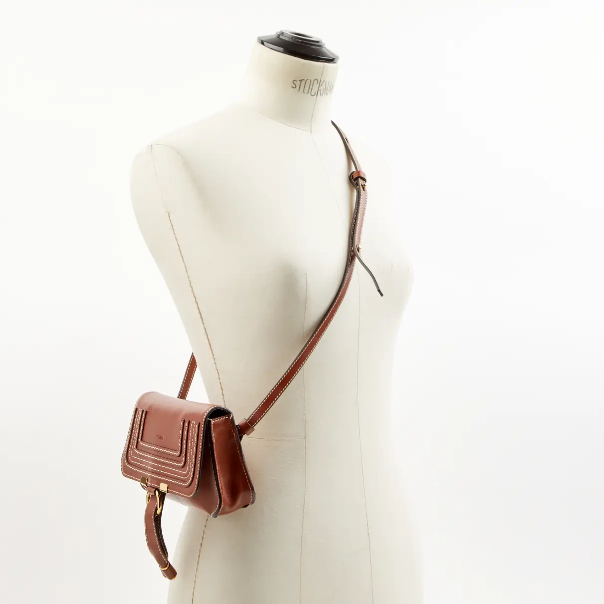 Buy Chloé Marcie leather handbag online