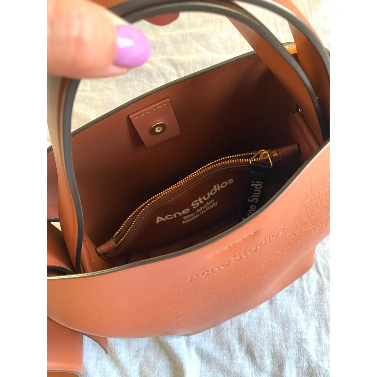 Luxury Acne Studios Handbags Women