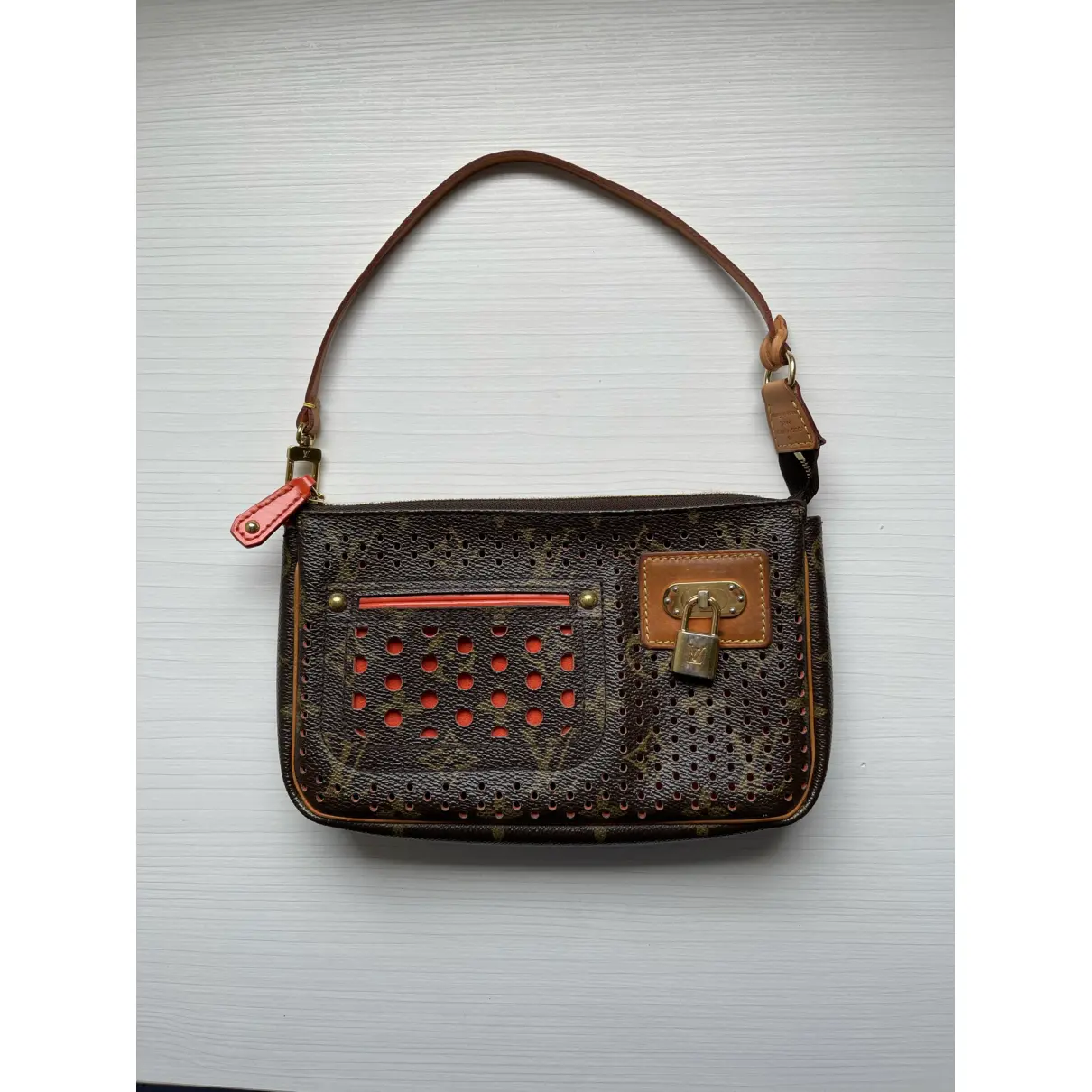 Pochette Trunk leather handbag Louis Vuitton