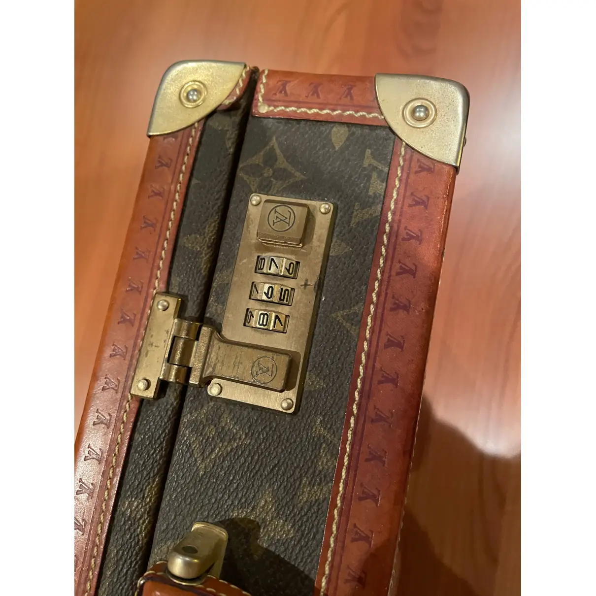 President leather travel bag Louis Vuitton - Vintage