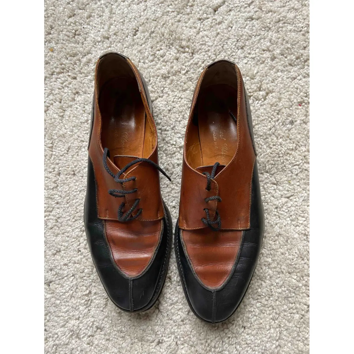 Buy Robert Clergerie Leather lace ups online - Vintage