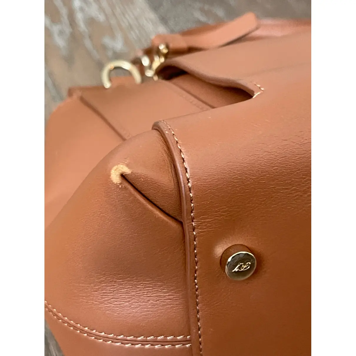 Leather handbag Roger Vivier