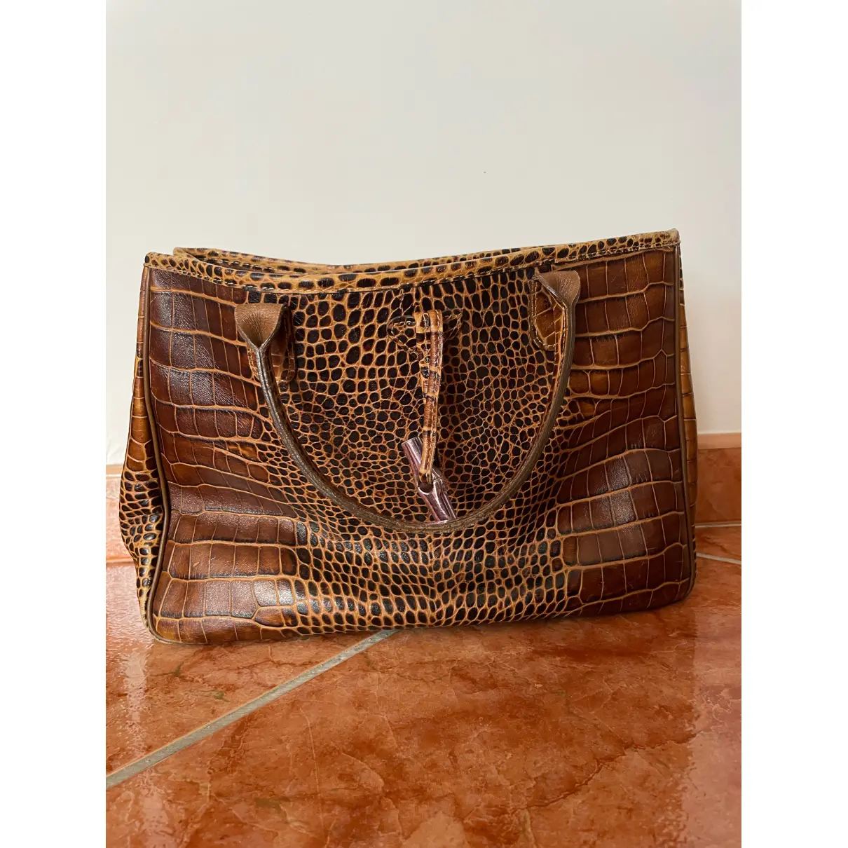 Buy Longchamp Roseau leather handbag online